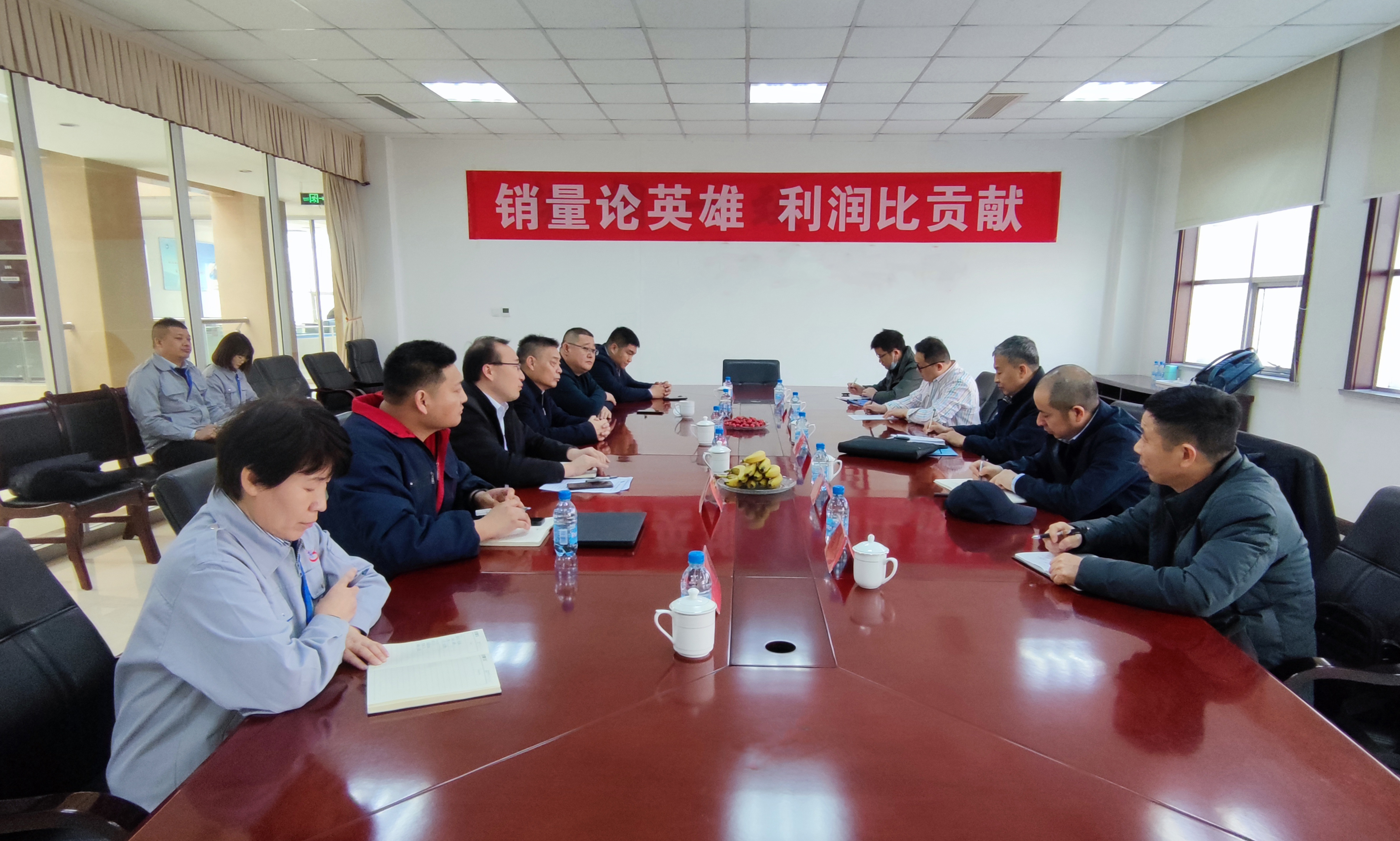 中国有色金属加工工业协会秘书长靳海明一行来裕航合金公司参观座谈