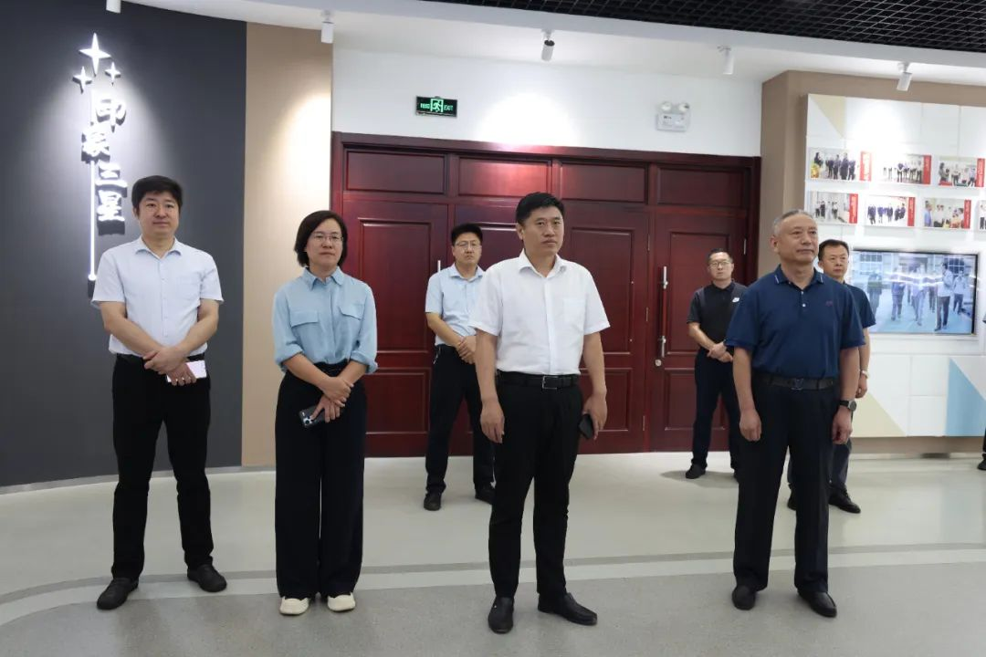 邹平市委副书记刘德军来山东w66国际·利来最给力的老牌集团调研