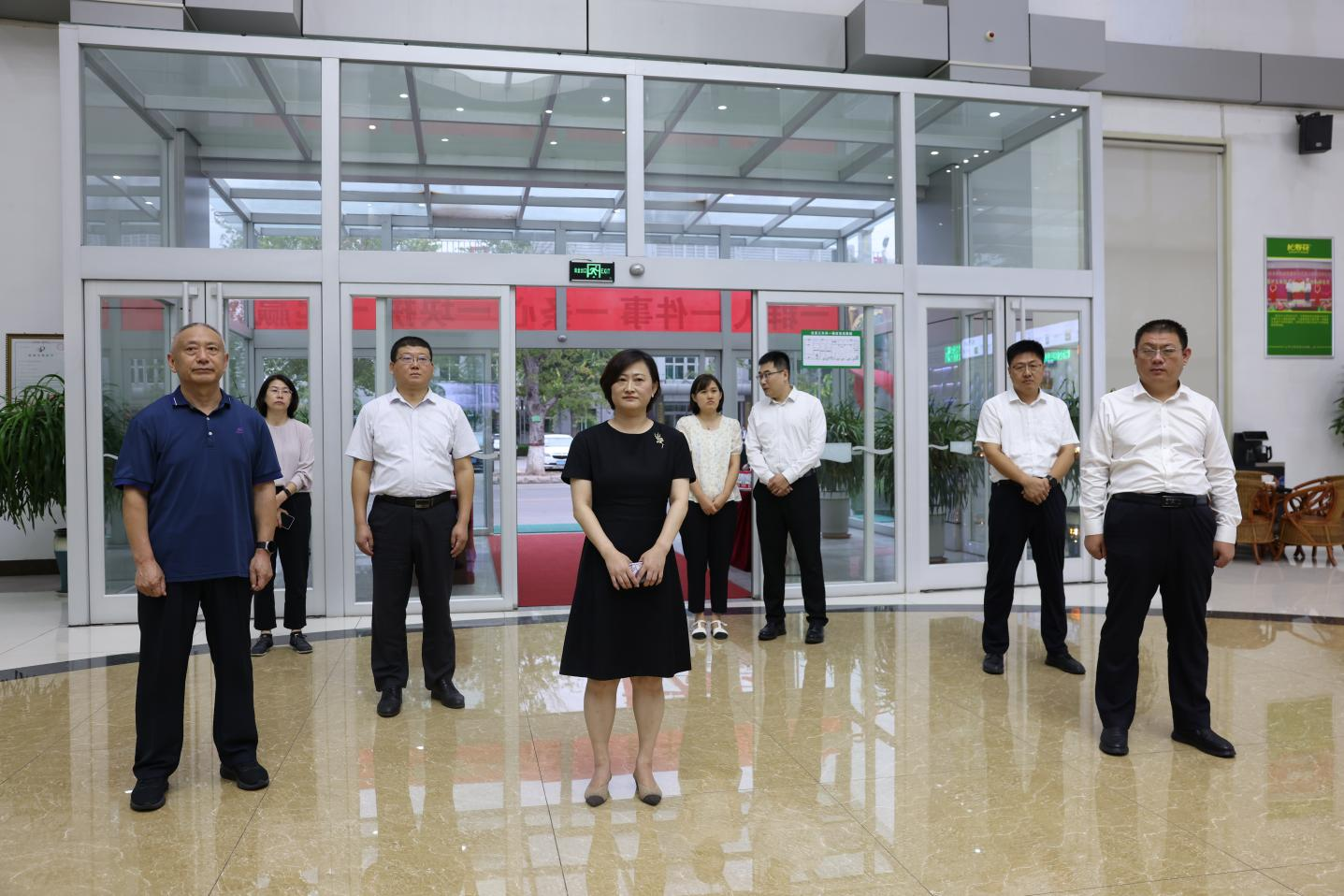 滨州市投资促进中心党组书记、主任王辉来山东w66国际·利来最给力的老牌集团调研