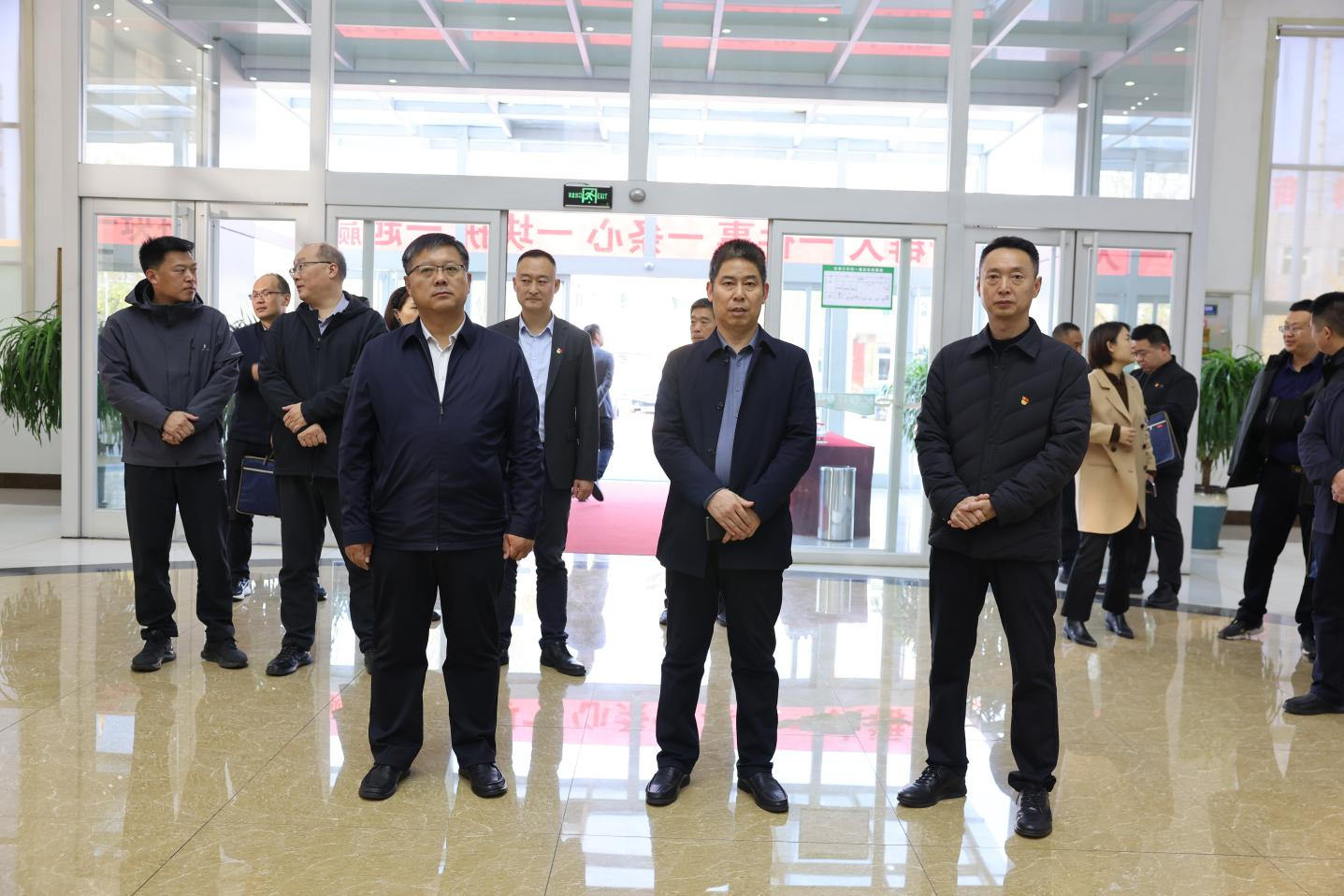 省生态环境厅总量处党支部、山东w66国际·利来最给力的老牌集团党总支联合开展党建共建活动