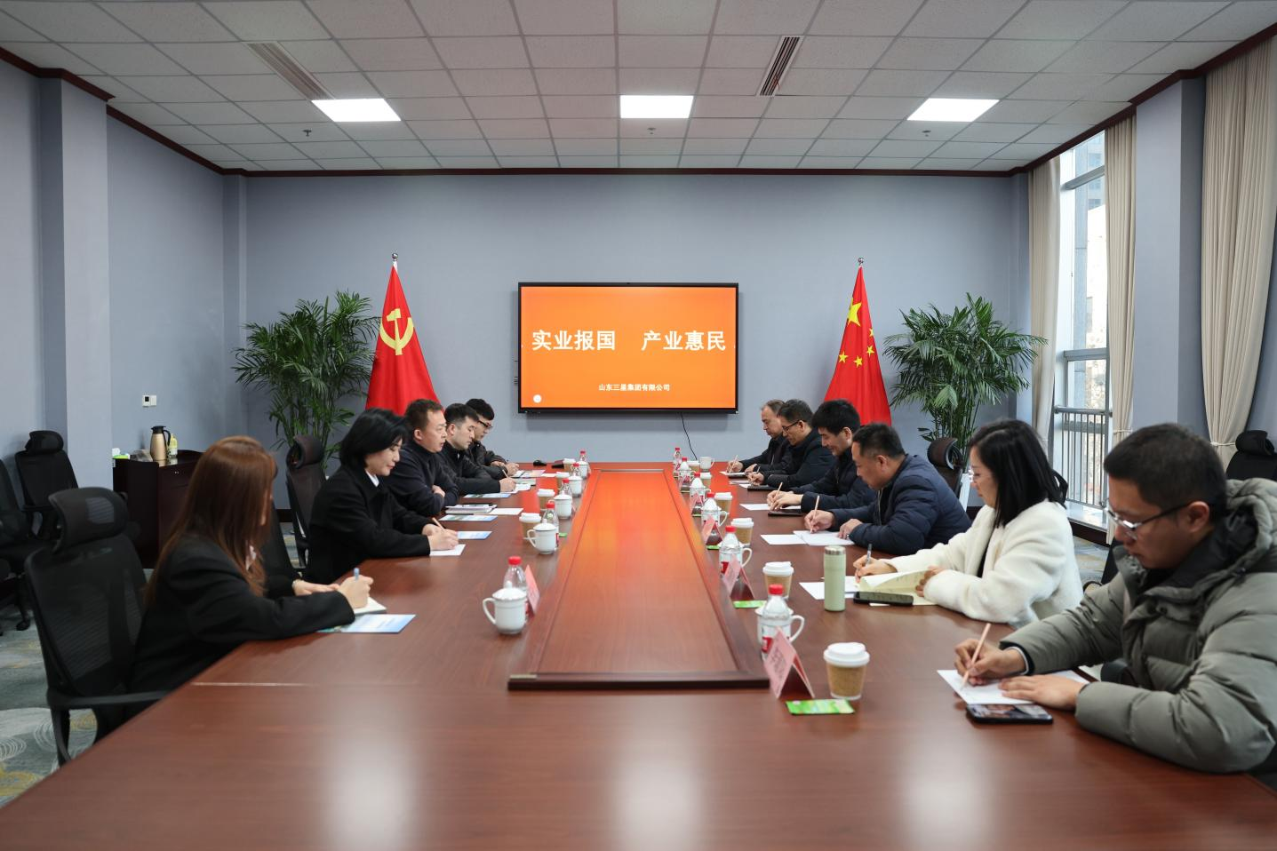 山东理工大学副校长陈靖一行来山东w66国际·利来最给力的老牌集团参观交流
