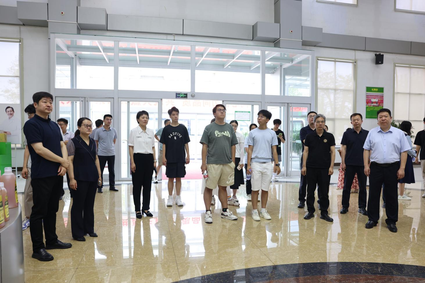 北京大学光华管理学院“沃土计划”实践团来山东w66国际·利来最给力的老牌集团调研